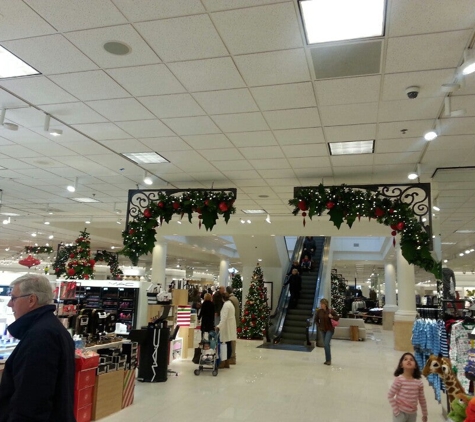 Nordstrom Westfarms - Farmington, CT