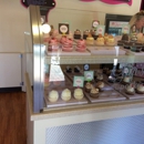 Gigi's Cupcakes - Bakeries