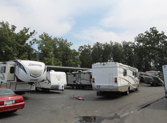 Camping World RV Sales - Strafford, MO