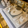 DE Collections gallery