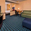 Fairfield Inn & Suites - Hotels