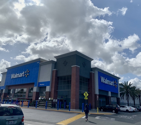 Walmart - San Diego, CA. Spring 2022