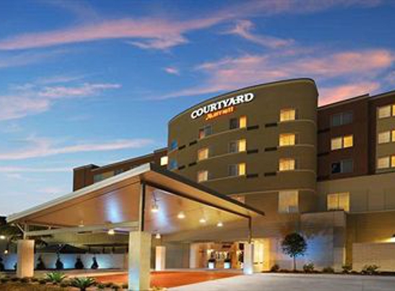 Courtyard by Marriott - Pearland, TX