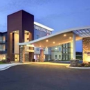 Fairfield Inn & Suites - Hotels