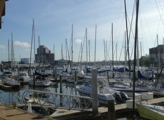 Hampton Yacht Club - Hampton, VA