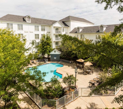 DoubleTree by Hilton Hotel Raleigh-Durham Airport at Research Triangle Park - Durham, NC