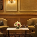 Executive Hotel Le Soleil - Lodging
