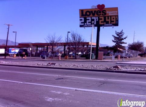 Love's Travel Stop - Albuquerque, NM
