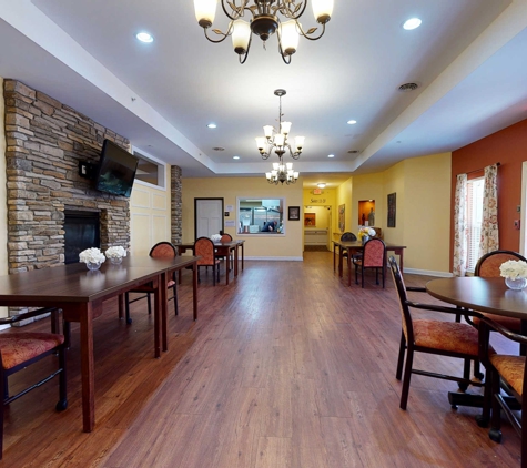 Vicinia Gardens Assisted Living of Fenton - Fenton, MI