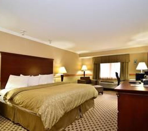 Best Western Plus Regency House Hotel and Suites - Pompton Plains, NJ