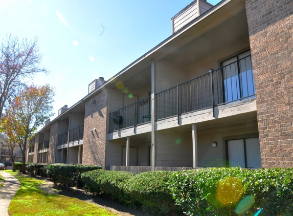 Victoria Station Apartments - Victoria, TX