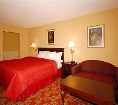 Baymont Inn & Suites - Franklin, TN