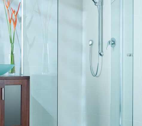 Mandurah Glass Service - Mandurah, WA. Semi frameless screen