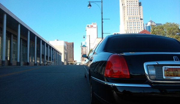 Blvd Limousine - Olathe, KS