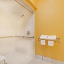 Days Inn by Wyndham Franklin - Hotels
