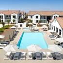 The Charlie Perris - Apartments