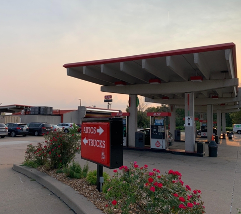 Mr. Fuel Travel Center - Foristell, MO
