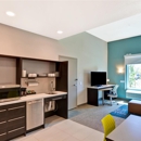 Home2 Suites by Hilton Palmdale - Hotels