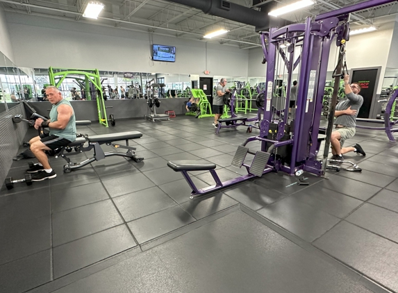 YouFit Gyms - Miami, FL