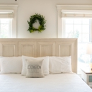 Steeles Tavern Manor Bed and Breakfast - Historical Places