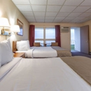 Terrace Bay Hotel - Hotels