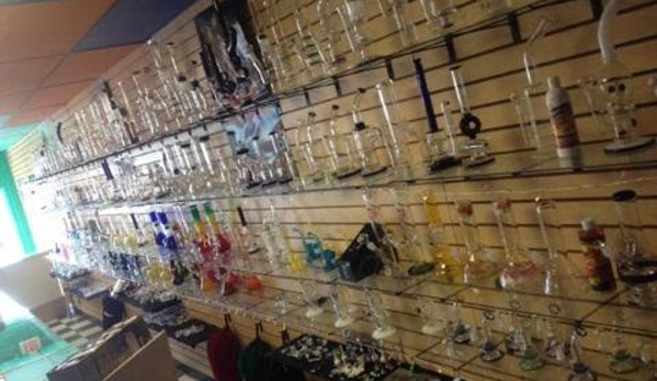 Montana Smoke Shop - El Paso, TX