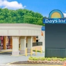 Days Inn by Wyndham Towson - Motels