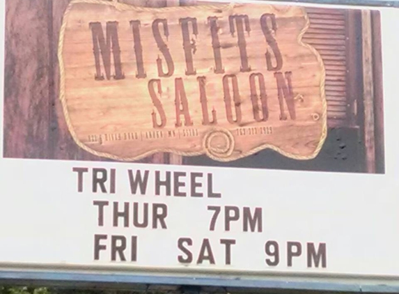 Misfits Saloon - Anoka, MN