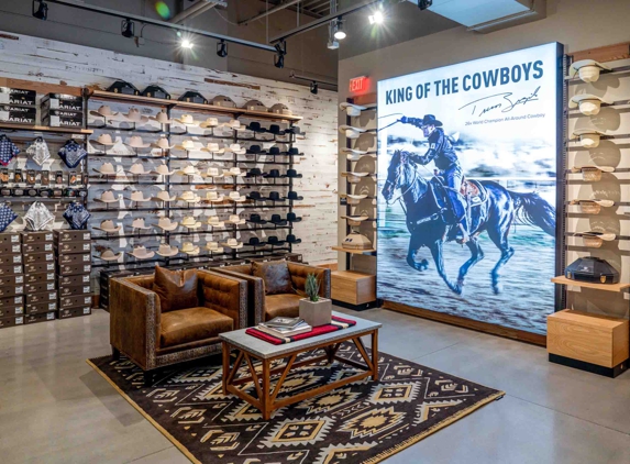 Ariat Brand Shop - Scottsdale, AZ