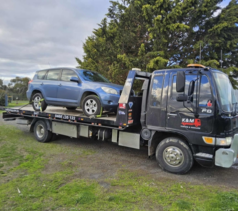 K&M Towing & Haulage - Teesdale, VIC