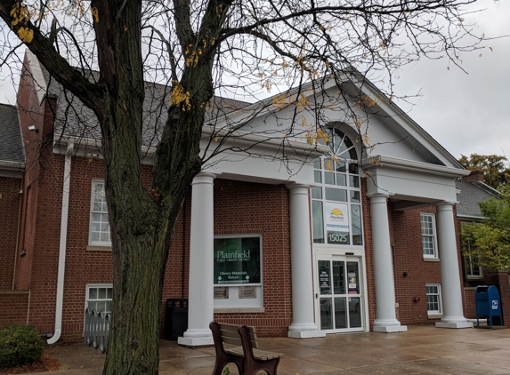 Plainfield Public Library - Plainfield, IL. Main entrance