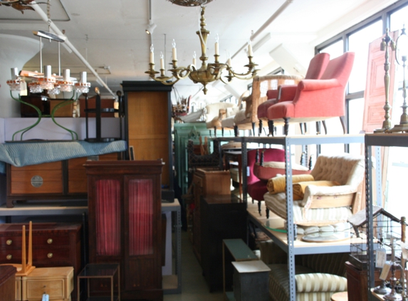 145 Antiques Warehouse - Long Island City, NY