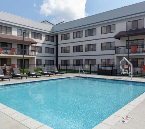 DoubleTree Suites by Hilton Hotel Dayton - Miamisburg - Miamisburg, OH