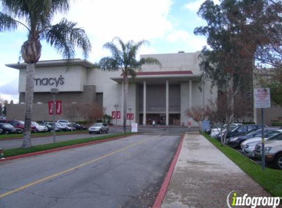 LA Furniture Store - Woodland Hills - Woodland Hills, CA