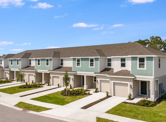 The Townhomes at Azario Lakewood Ranch - Taylor Morrison - Bradenton, FL