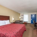 Days Inn by Wyndham Reidsville - Motels