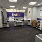 FedEx Office Ship Center