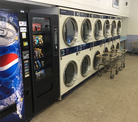 Squeaky Clean Laundromat - Aldan, PA