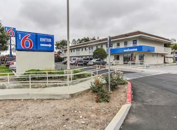 Motel 6 - Salinas, CA