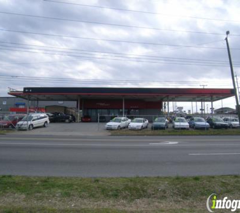 La Auto Sales - Nashville, TN