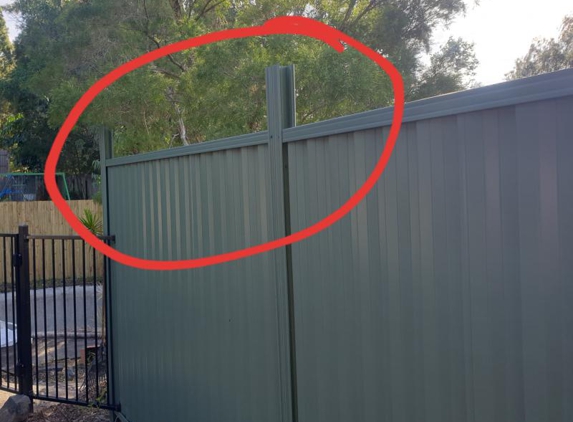 Pharlap fencing - Upper Coomera, QLD. No trimming, no capping.