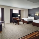 Hampton Inn & Suites Richmond - Downtown - Hotels