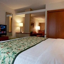 Fairfield Inn & Suites - Hotels