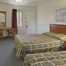 Travelodge by Wyndham Santa Rosa Wine Country - Hotels