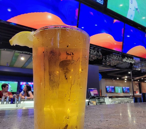 Dave & Buster's Los Angeles - Westchester - Los Angeles, CA