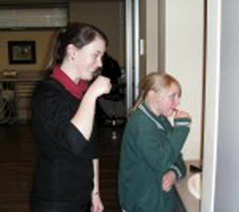 Melbourne Orthodontic Group - Mckinnon, VIC