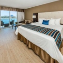 DreamView Beachfront Hotel & Resort - Hotels