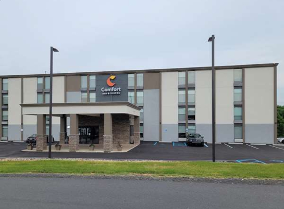 Comfort Inn & Suites Wyomissing/Reading - Wyomissing, PA