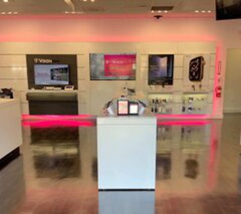 T-Mobile - Anaheim, CA