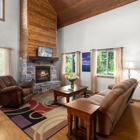 Summit Mountain Lodge